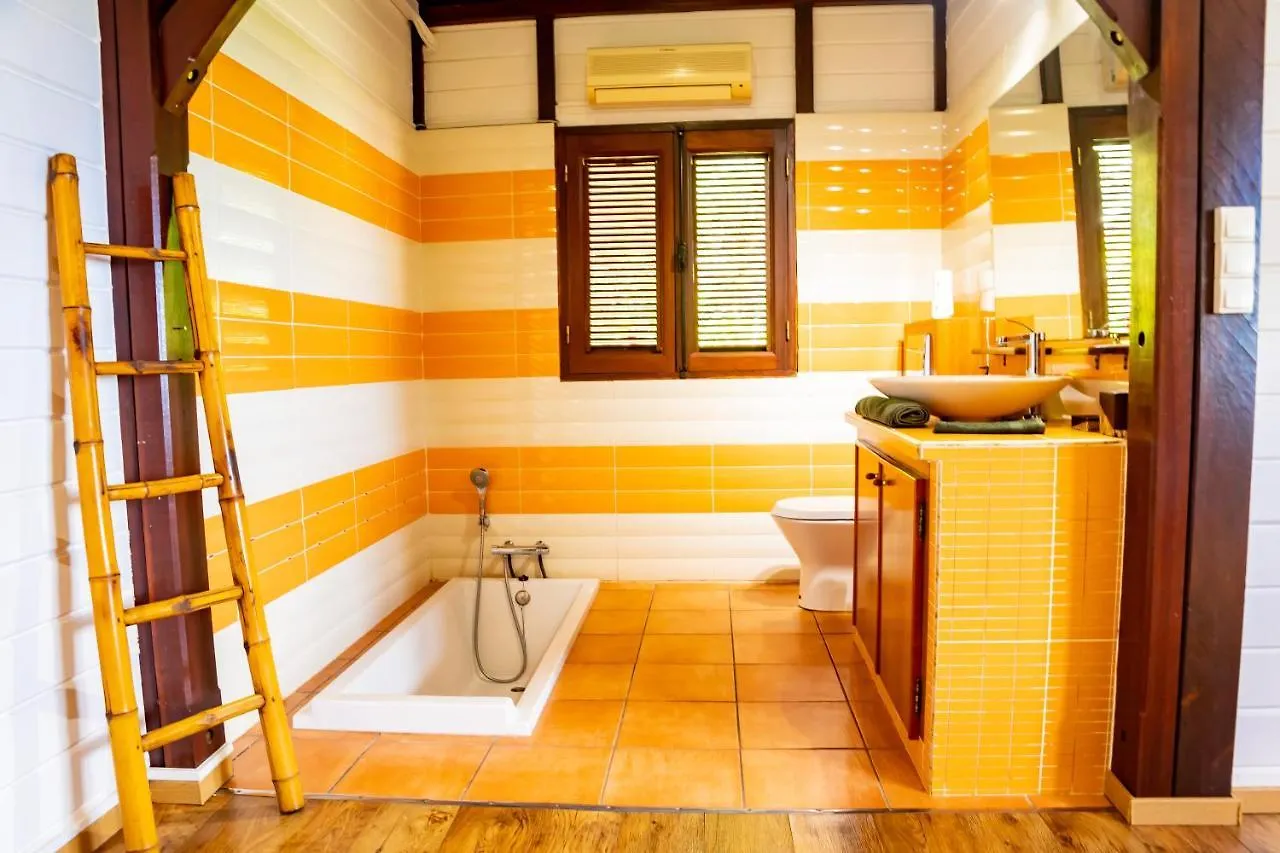 Villa Calme A Bouillante Vue Mer & Piscine Privee